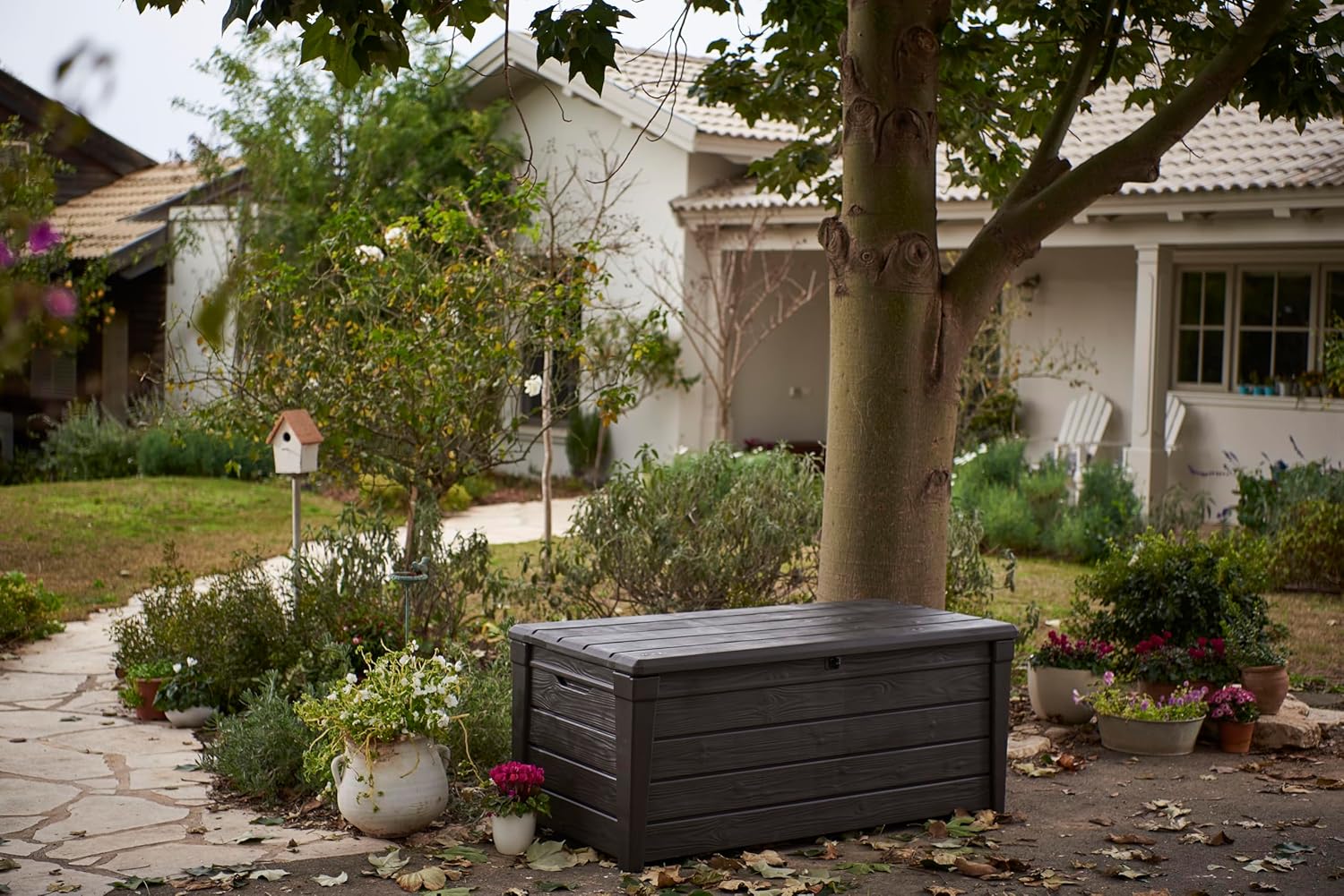 454L Brightwood Garden Storage Box — All-Weather, Fade-Free Outdoor Storage